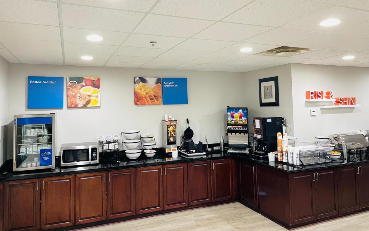 Comfort Inn & Suites Augusta Fort Eisenhower Area מראה חיצוני תמונה