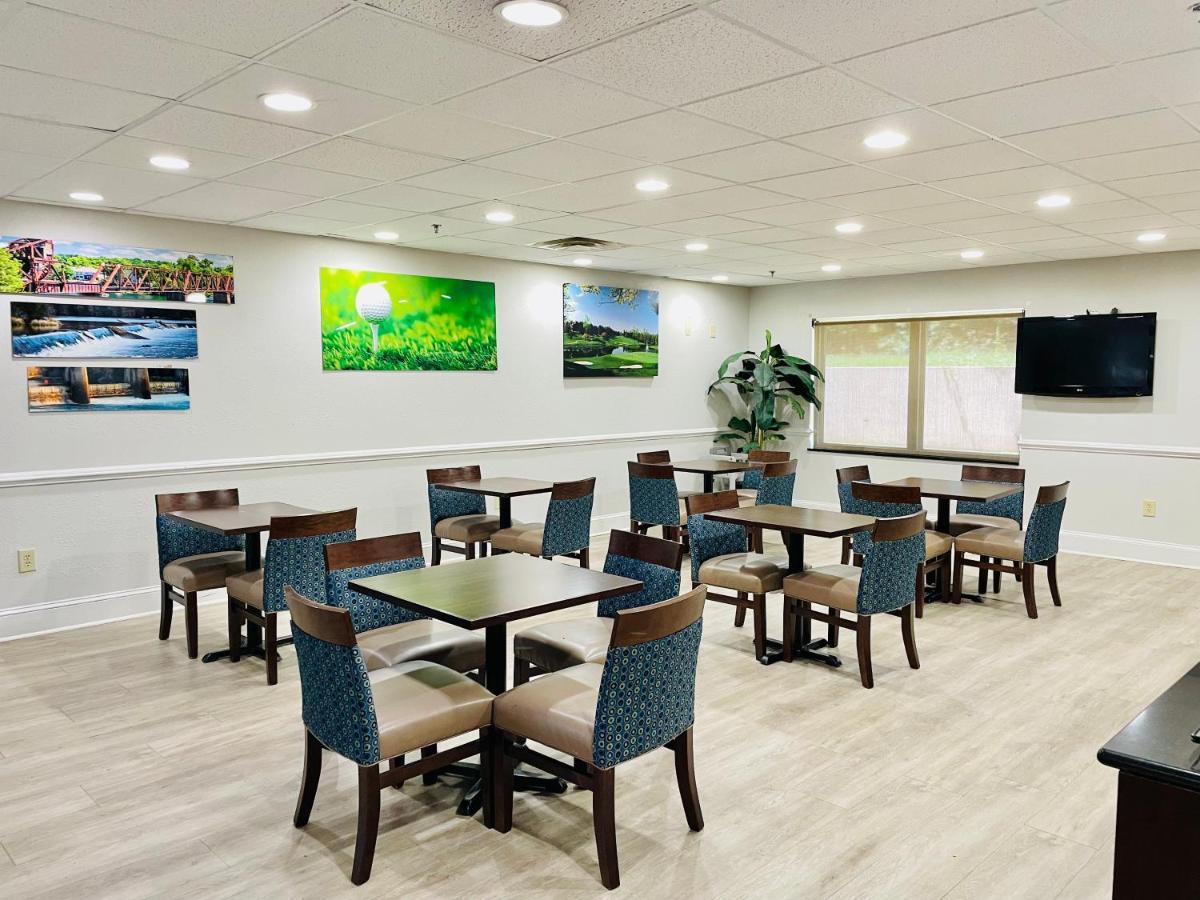 Comfort Inn & Suites Augusta Fort Eisenhower Area מראה חיצוני תמונה